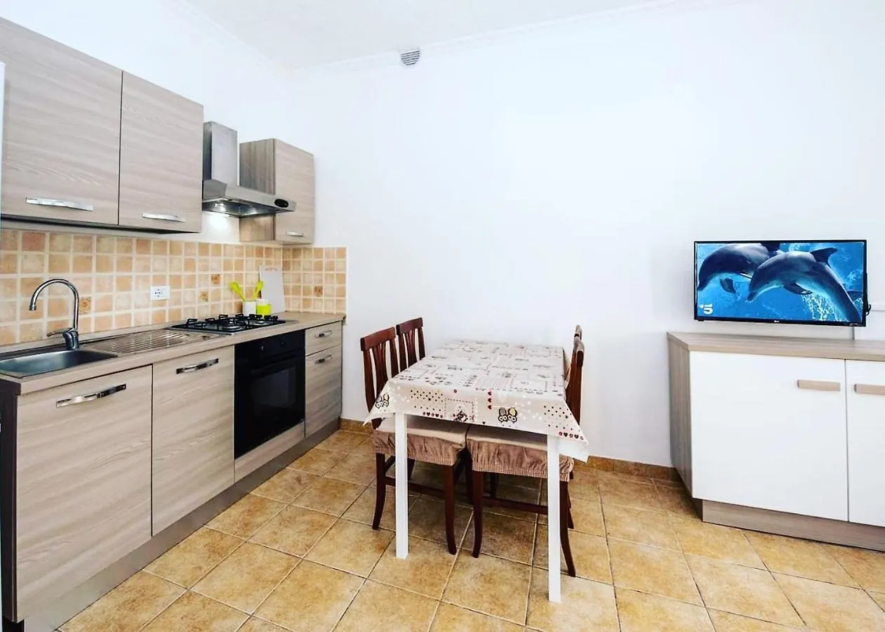 Apartment Casa Giulia Near Lazise, Garda Lake And Gardaland Italy